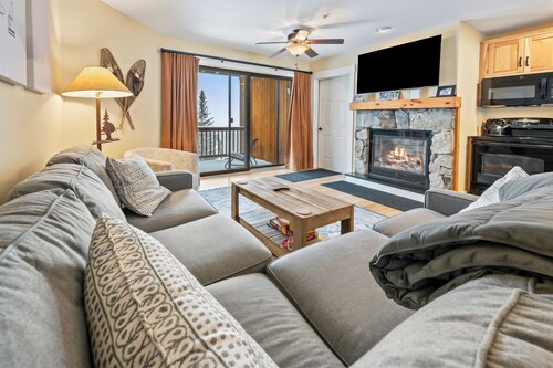 South Branch Condo 13-1 - Pet Friendly Ski in Ski out condo at Saddleback