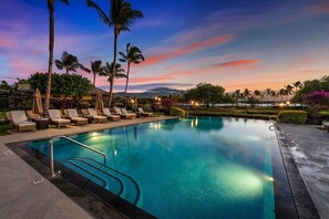 Una piscina a sfioro