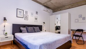 Biệt thự (Four Bedroom Villa with Terrace and S) | 4 phòng ngủ 