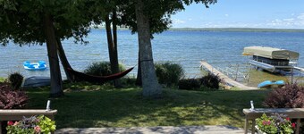 All-Season Waterfront Home on SE Hubbard Lake!