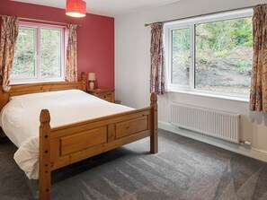 9 dormitorios, wifi gratis, ropa de cama