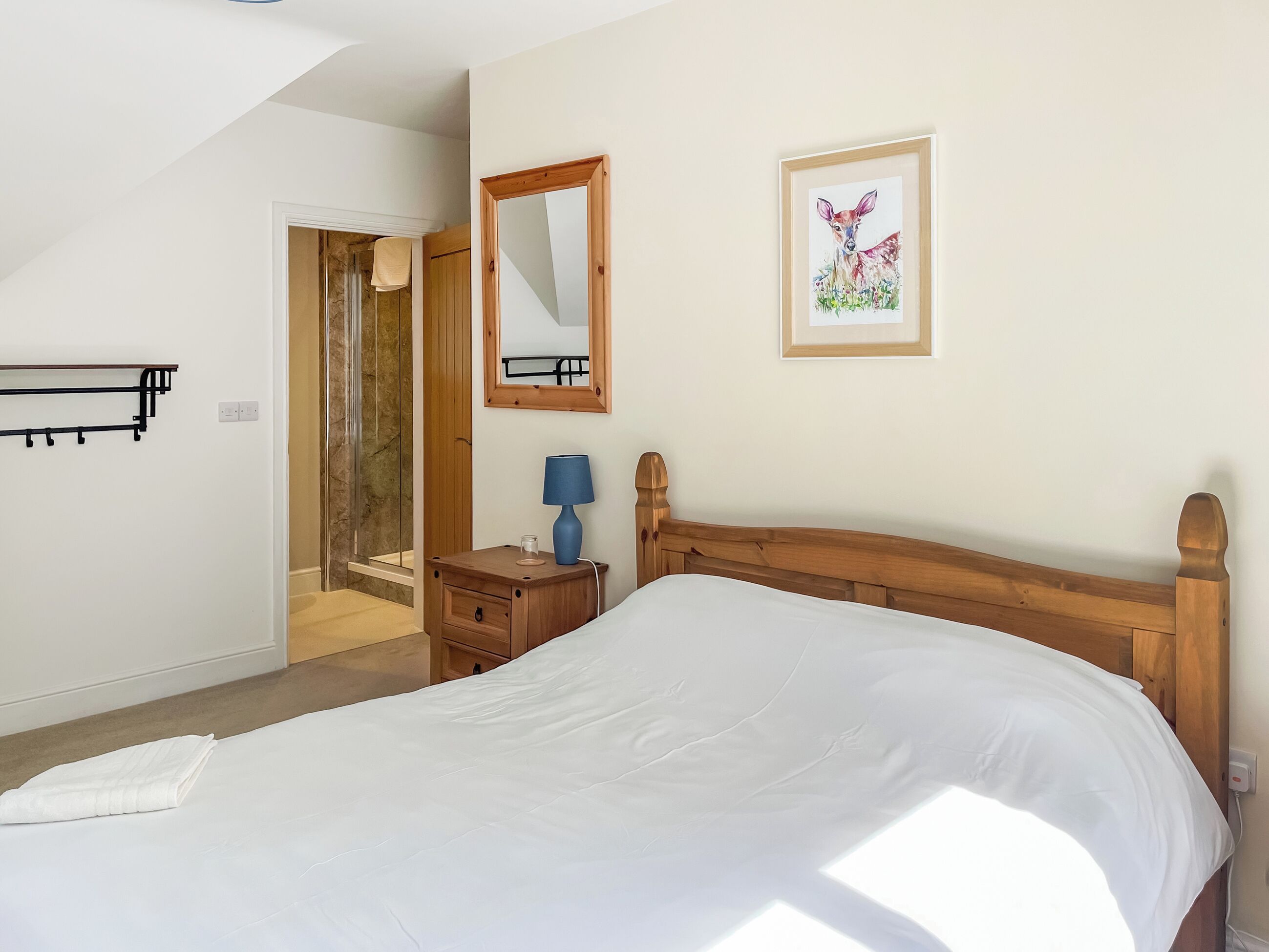 9 habitaciones, wifi gratis y ropa de cama 