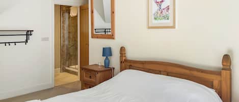 9 habitaciones, wifi gratis y ropa de cama