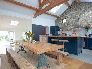 Dining - 3 bedroom accommodation in Blunts, near Saltash (Blunts, near Saltash)