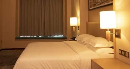 Easco Hotel