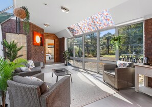 Super King Suite | 1 bedroom, Egyptian cotton sheets, premium bedding, pillowtop beds