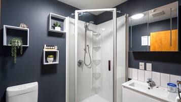 Paringa Queen Room | Bathroom