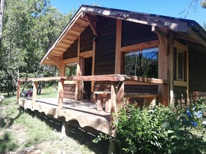 Balcony - Wonderful Rustic Cabin 2, With Native Logs, on the Banks of the Trancura River (Pucón)
