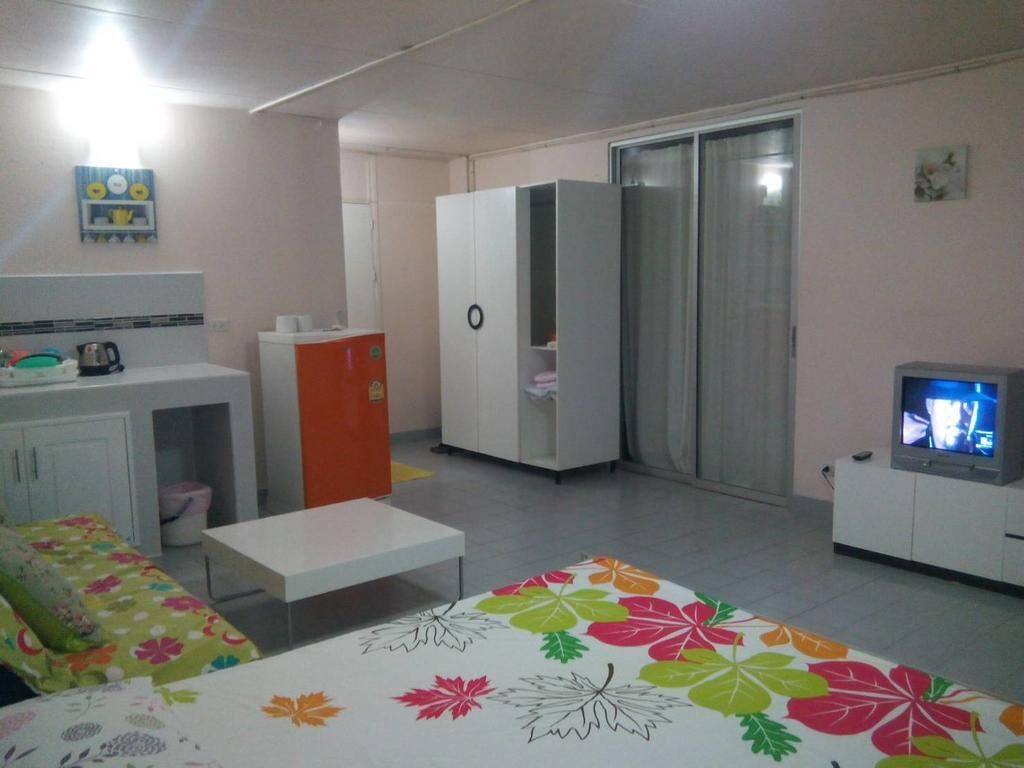 Zimmer, 1 Schlafzimmer, Stadtblick
