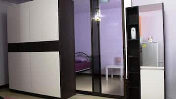 Room, 1 Bedroom, City View | 1 bedroom, free WiFi