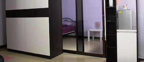 Room, 1 Bedroom, City View | 1 bedroom, free WiFi