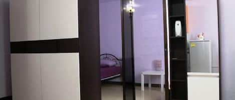 Room, 1 Bedroom, City View | 1 bedroom, free WiFi
