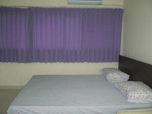 Shared Dormitory, 1 Bedroom - Room-chan Kim Don Mueang Guest House, lo (Pak Kret)