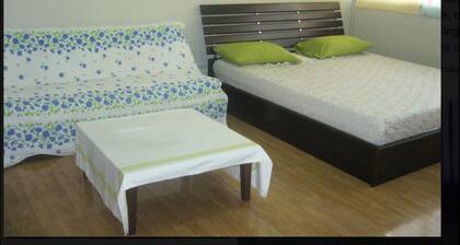 Room in B&B - Thailand Taxi&apartment Hostel