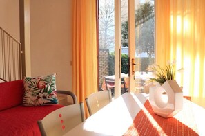 Villa, 2 Bedrooms, Patio, Garden View | Balcony - Beautiful Villa Just few Steps From the Beach (San Michele al Tagliamento)