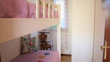 Apartment, 2 Bedrooms, Patio, Garden View | 3 bedrooms