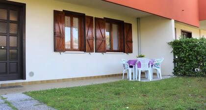 Lovely Villa With Private Fenced Garden