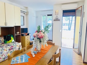 Apartment, 1 Schlafzimmer, Balkon, Stadtblick | 2 Schlafzimmer, Bettwäsche