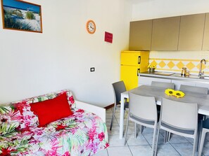 Appartement, 1 chambre, balcon, vue ville | Intérieur