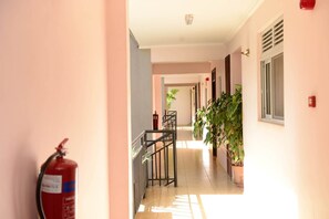 Room, 1 Bedroom, Accessible, Smoking | Hallway
