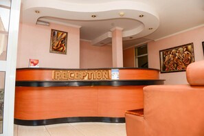 Interior - Room in B&B - You Will Have a Wonderful Experience Wail Stay in This Twin Room (Kigali)