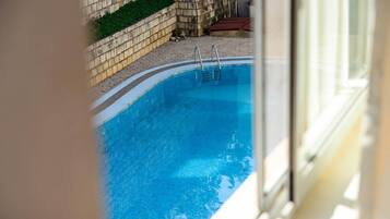 Room, 1 Bedroom, Accessible, Smoking | Pool | Outdoor pool