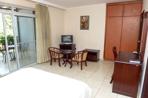 Room, 1 Bedroom, Accessible, Smoking