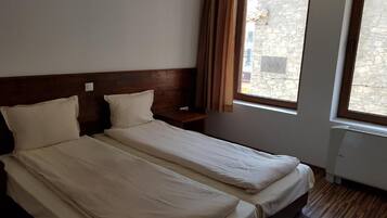 Room, 1 Bedroom, City View | 1 bedroom, bed sheets