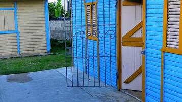 House, 2 Bedrooms, Accessible, Private Pool | Exterior