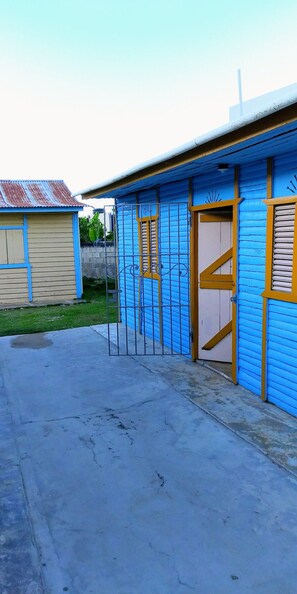 House, 2 Bedrooms, Accessible, Private Pool | Exterior