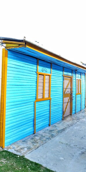 House, 2 Bedrooms, Accessible, Private Pool | Exterior detail