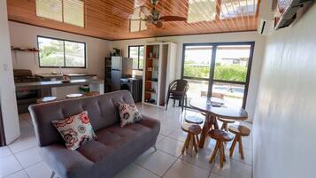 Villa, 6 Bedrooms, Smoking, Private Pool | Living room