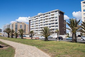 Appartement, 2 chambres, fumeur, balcon | Entrée de l’hébergement