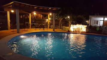 Bungalow, 1 habitación, para fumadores, Terraza | Alberca | Alberca al aire libre