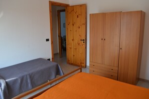 Appartement, 2 chambres, fumeurs, balcon | 3 chambres