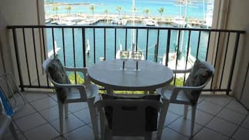 Condo, 1 Bedroom, Smoking, Balcony | Balcony