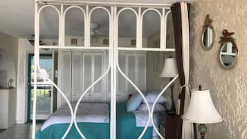 Condo, 1 Bedroom, Smoking, Balcony | 1 bedroom