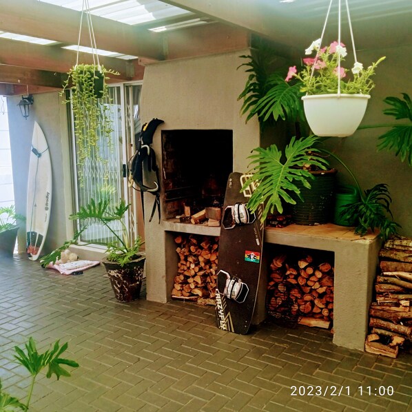Room, 1 Bedroom, Terrace, Garden View | Interior - Room in Guest Room - Zagorskis Bed and Breakfast - Deluxe Room (Cape Town)