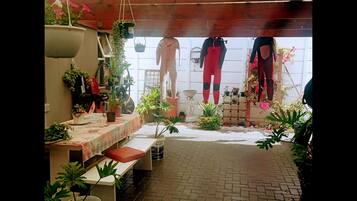 Room, 1 Bedroom, Smoking, Balcony | Living area