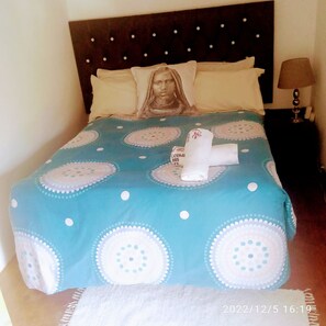 Room, 1 Bedroom, Smoking, Balcony | 1 bedroom
