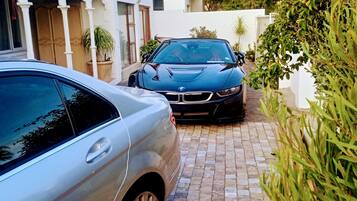 Room, 1 Bedroom, Terrace, Garden View | Property grounds