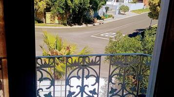 Room, 1 Bedroom, Accessible, Smoking | Property grounds