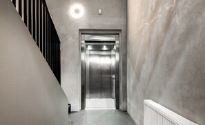 Lejlighed - 3 soveværelser - balkon - byudsigt | Overnatningsstedets facade
