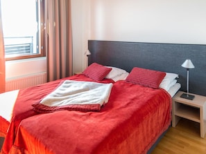 2 chambres, accès à Internet