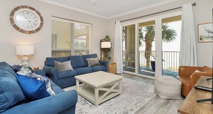 Great Views, Rooftop Pool, Hot Tub & Sauna ~ Summerhouse 106