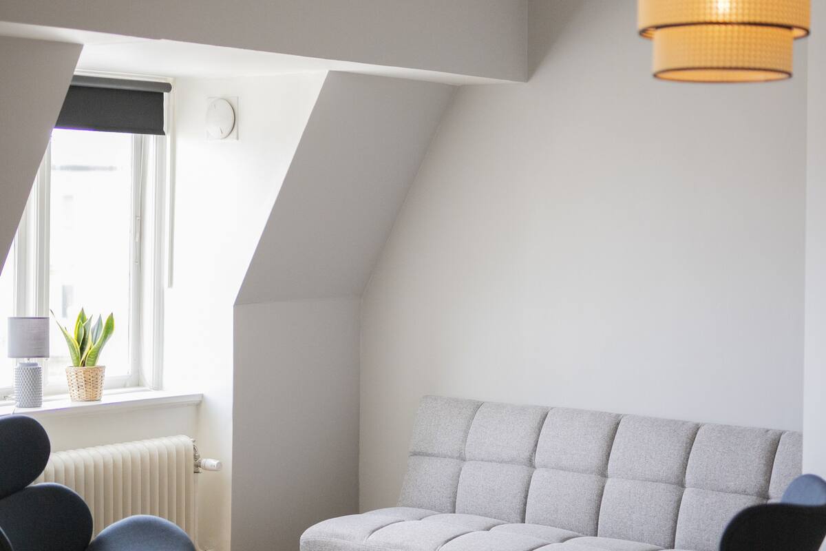 family room, private bathroom | 1 bedroom, free wifi, bed sheets