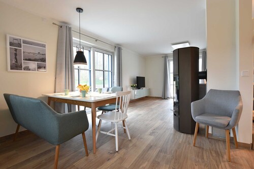 4-Raum-Ferienhaus mit Kamin (max. 6 Personen) - links - L7 Ferienhaus