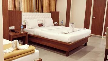 Soundproofing, free WiFi