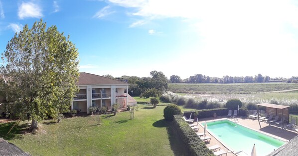 Piscina externa