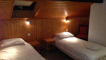 5 chambres, fer et planche Ă repasser, lit parapluie, Wi-Fi gratuit